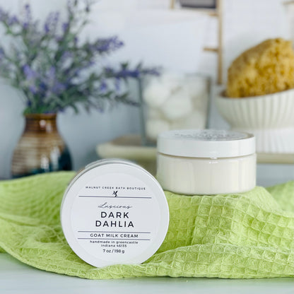 one dark dahlia cream is sitting on it&